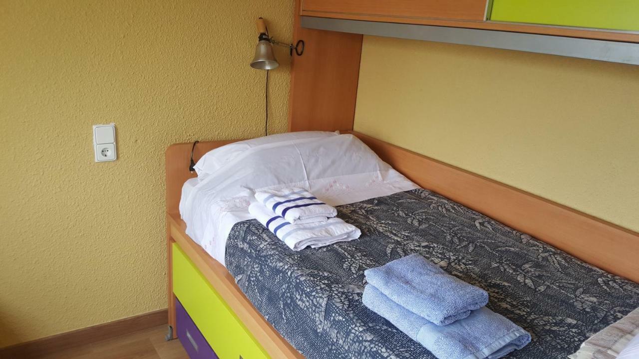 Apartament Marina Port 坎布里尔斯 外观 照片