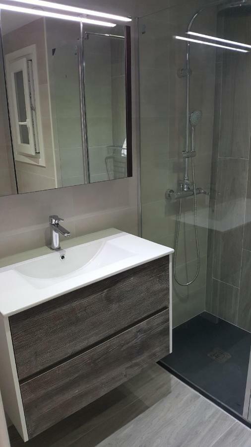 Apartament Marina Port 坎布里尔斯 外观 照片