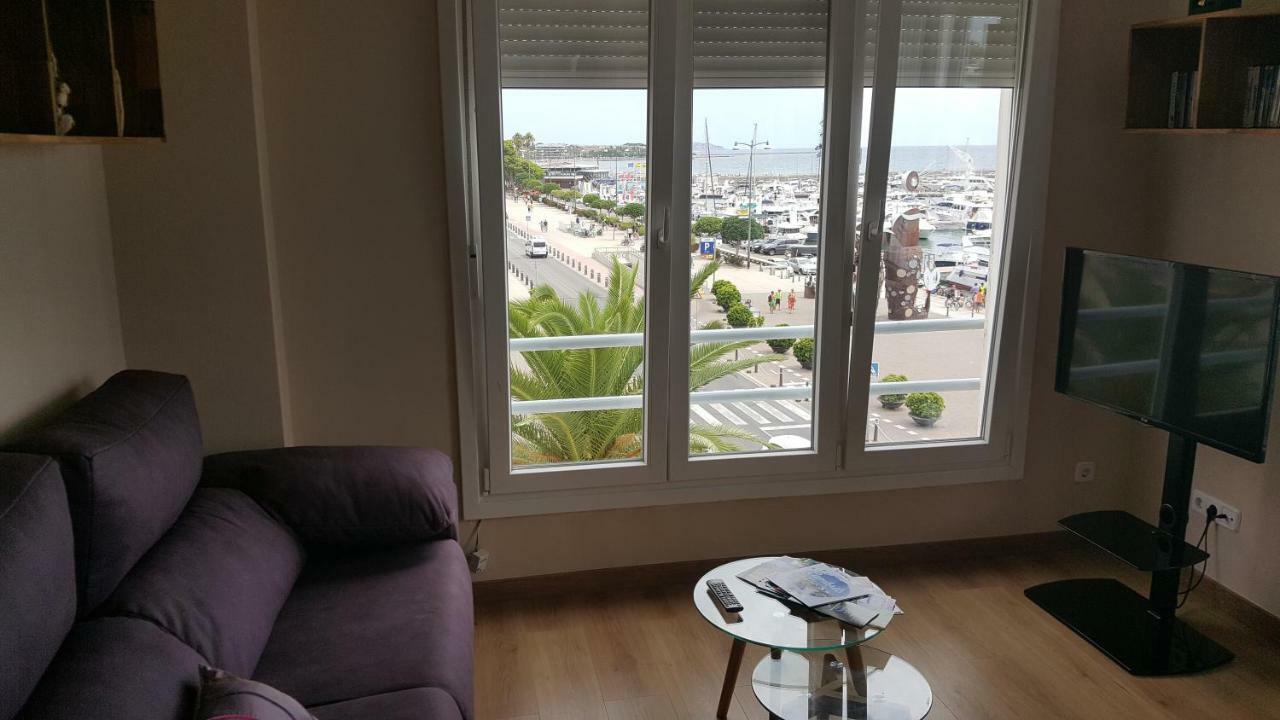 Apartament Marina Port 坎布里尔斯 外观 照片