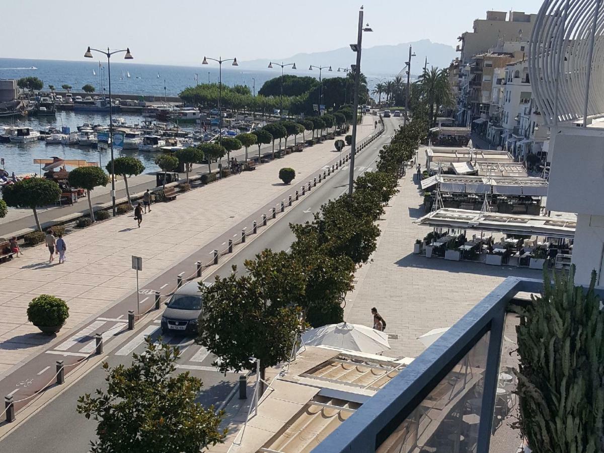 Apartament Marina Port 坎布里尔斯 外观 照片